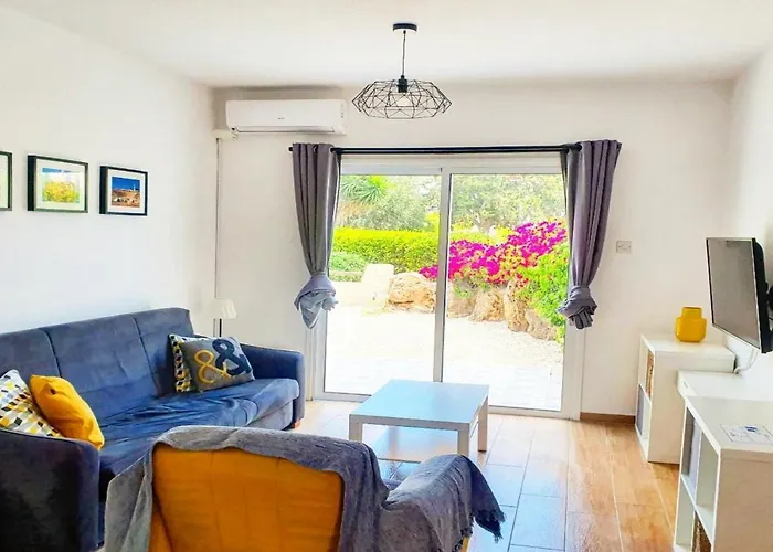 Prima Casa 005 * Paphos